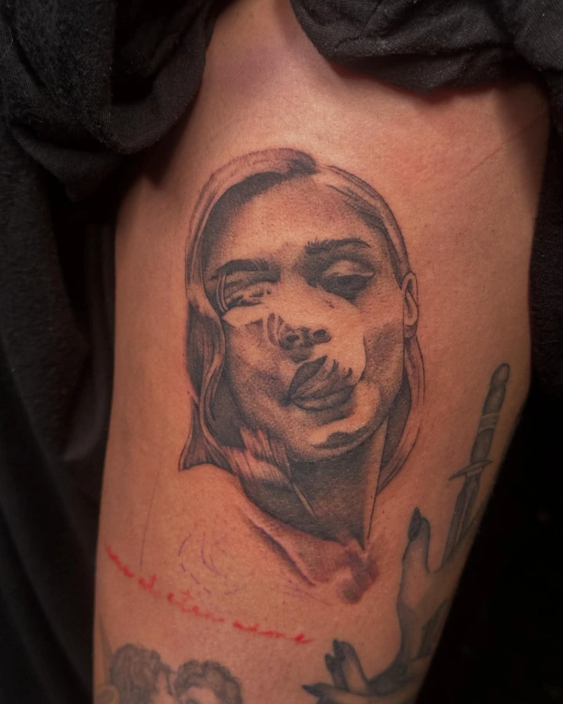 Geninks Realism work 1